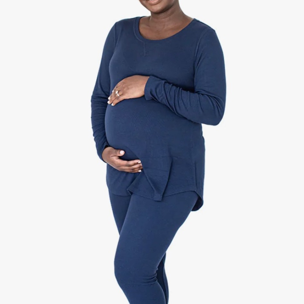 Kindred bravely Bella Ribbed Maternity Pajama Set (size small)